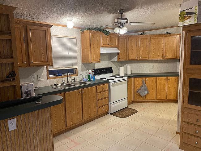 Additional photo 3 of property located at 5381 Twylight Trl