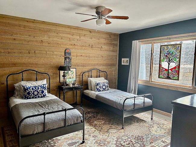 Additional photo 1 of property located at 251 Shakespeare Dr Unit 321