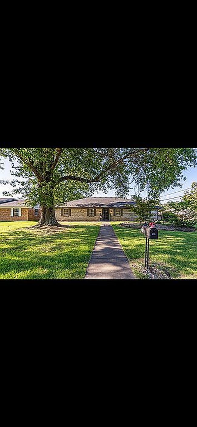 Photo of 3725 Hendricks Cir, Fort Smith, AR