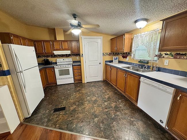 Image of 3134 Conrad Ln