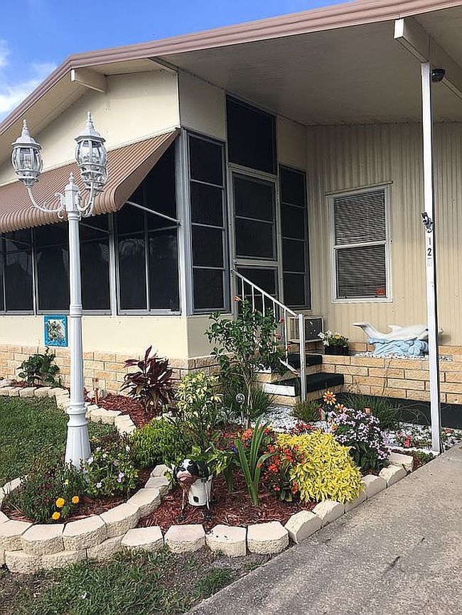 Photo of 900 9th Ave E Lot 127, Palmetto, FL