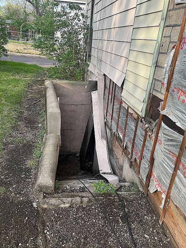 Image of 3327 Ne Madison Ave
