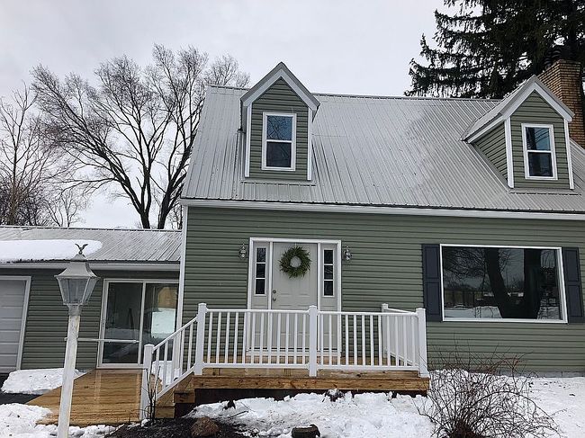 Image of 2747 W 24th St