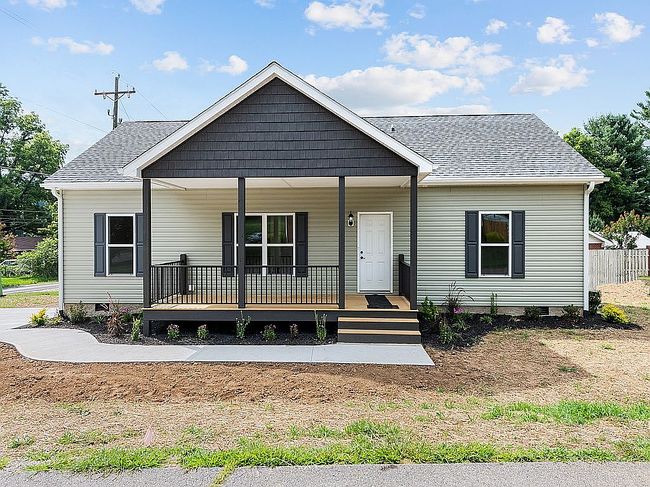 Preview of property located at 21 Kathy Dr