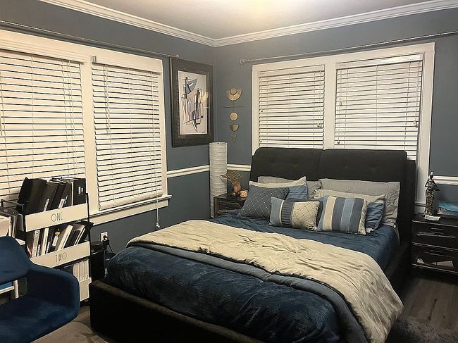Image of 317 K Ave