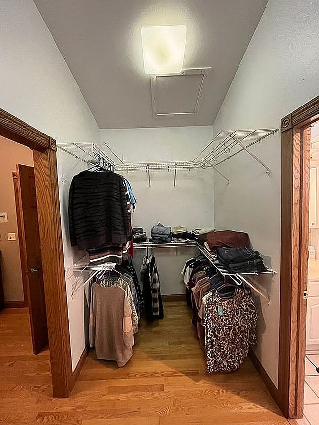 Image of 405 Dakota St