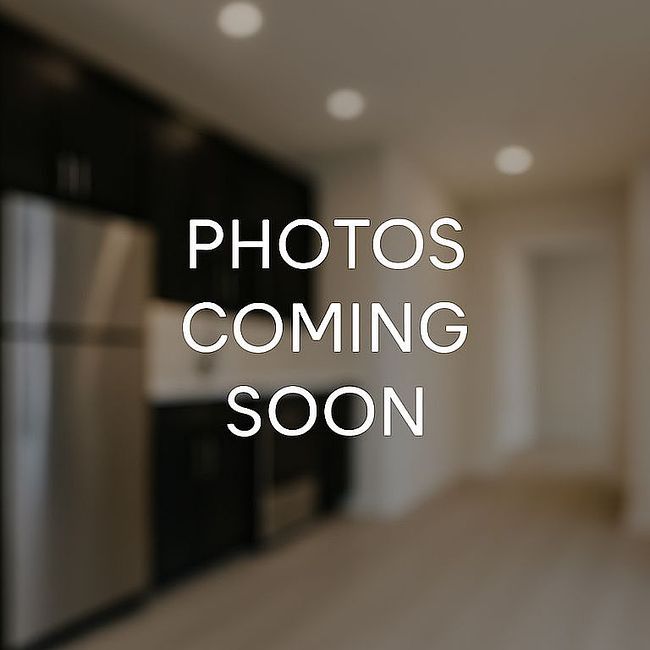 Image of 102 S Michigan St