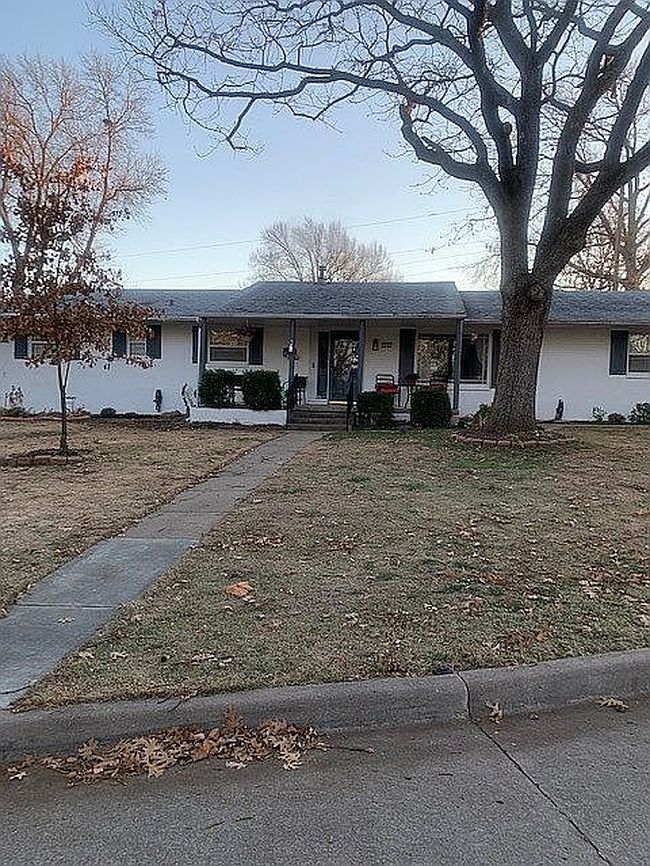 Image of 926 Sandstone Dr