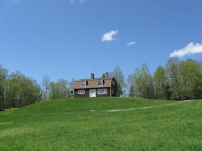 Photo of 921 Rowell Rd, Corinth, VT