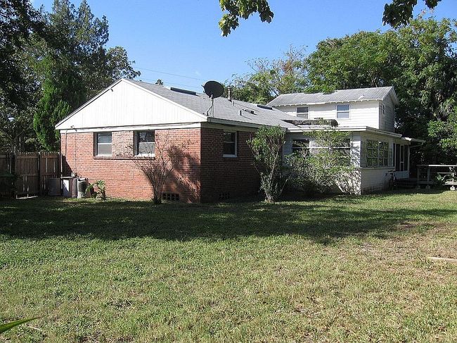 Image of 572 Seagate Ave