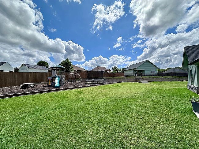 Photo of 1611 N Mason St, Bowie, TX