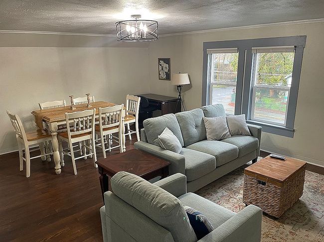 Photo of 322 Sw I St, Grants Pass, OR