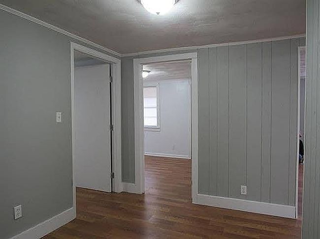 Photo of 301 Collins Ave, Centerville, GA