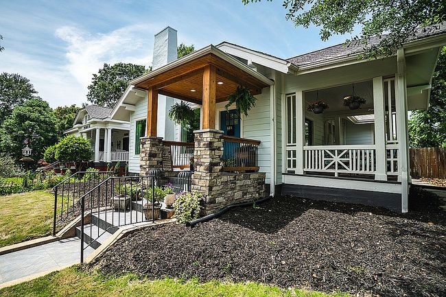 Image of 712 Maple St