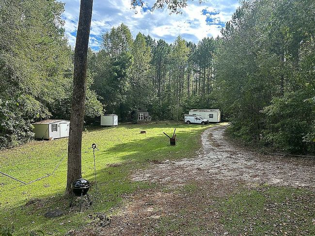Image of 122 Cook Rd