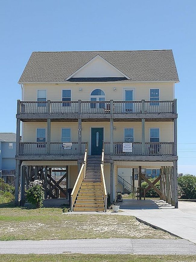 Image of 2013 Emerald Dr