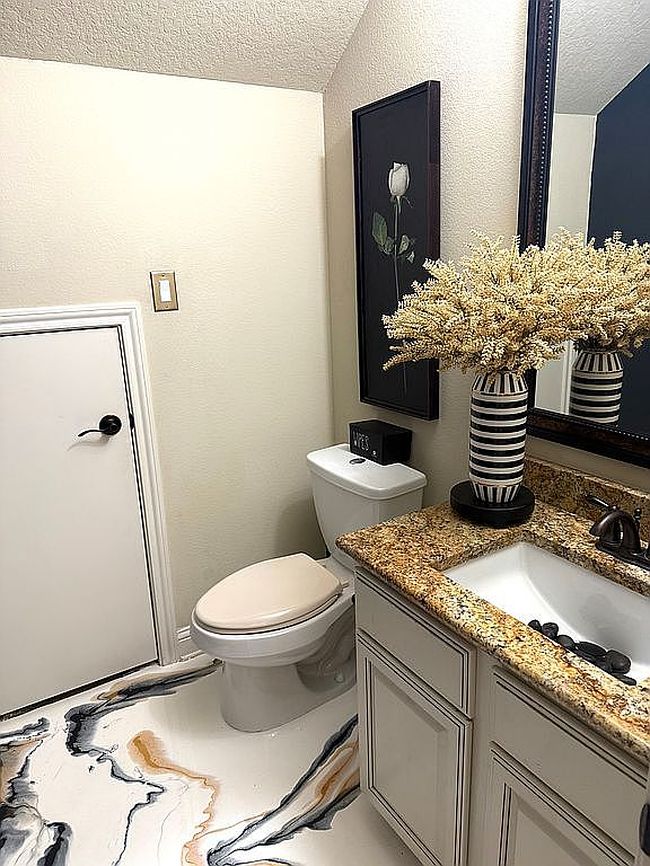 Photo of 18751 Fairmont Springs Ct, Cypress, TX