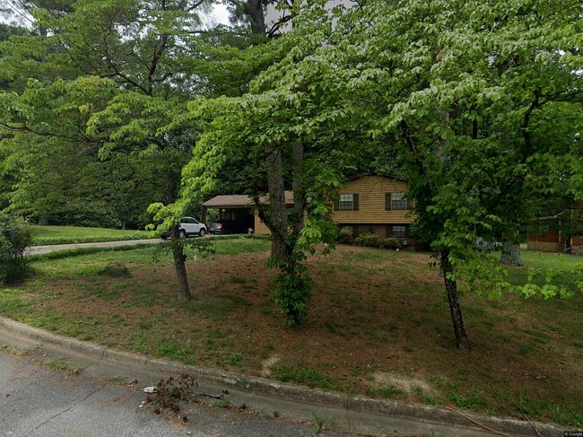 Photo of 593 Meadows Ct, Riverdale, GA