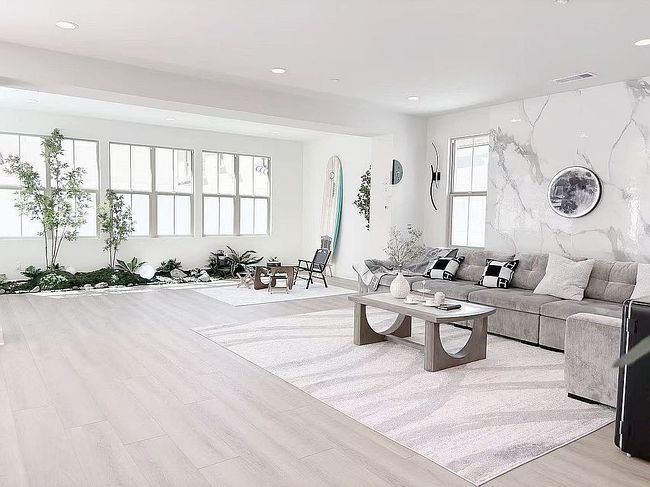 Photo of 168 Somera