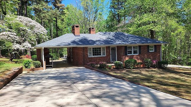 Image of 101 N Hillcrest Rd