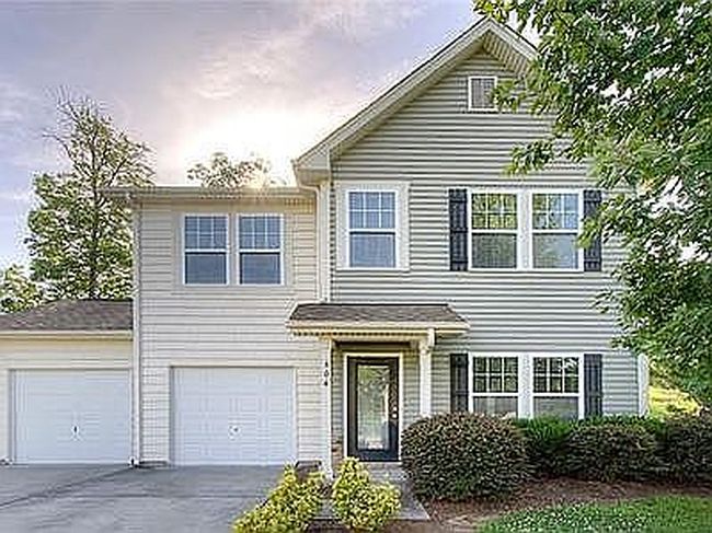 Photo of 604 Sawtooth Oak Dr, Landis, NC