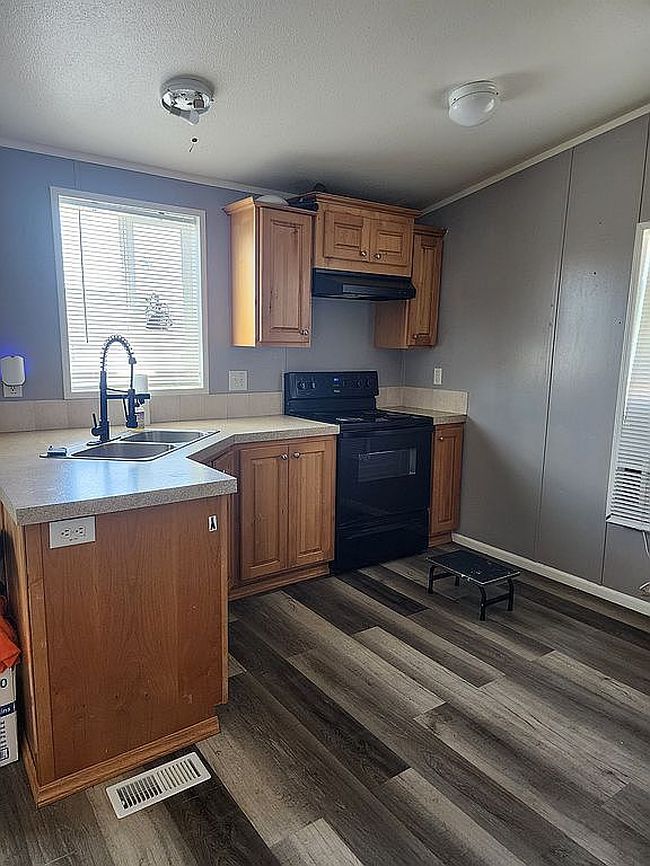 Photo of 605 California Way Unit 6, Longview, WA