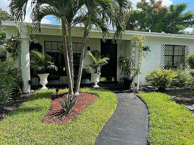 Image of 501 57th St