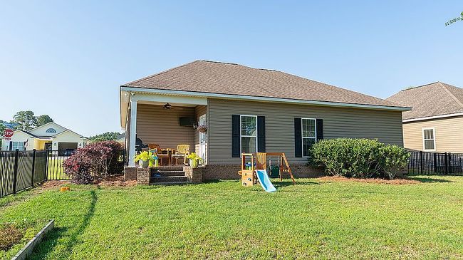 Photo of 331 Cobblestone Blvd Se, Moultrie, GA