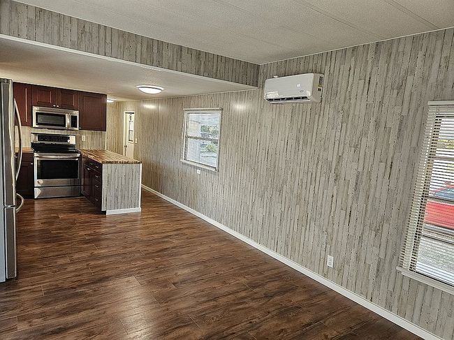 Image of 6641 Silverbell Dr