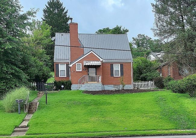 Photo of 27 Mckean Ave, Donora, PA