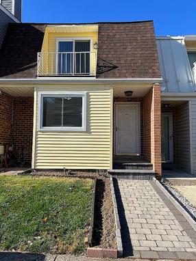 Preview of property located at 10 Rickmar Ln