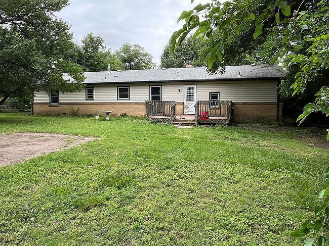 Image of 10630 W Carr Ave