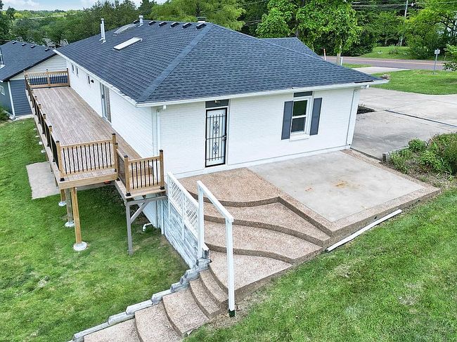 Photo of 6445 N Wagon Trail Rd, Columbia, MO
