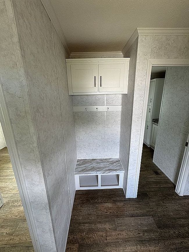 Photo of 1021 Waterloo Geneva Rd #31, Waterloo, NY