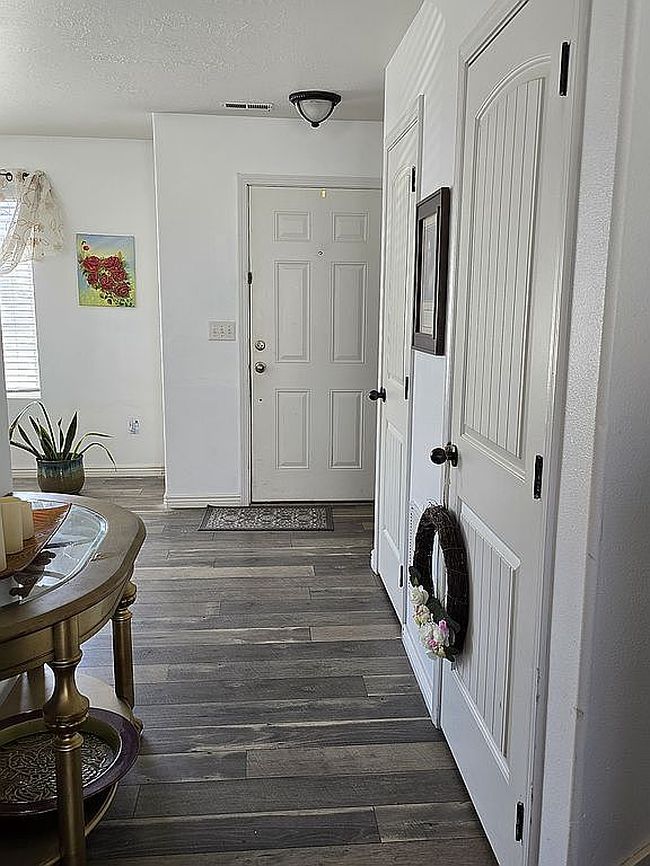 Photo of 3586 W 2550 S, Syracuse, UT