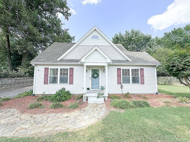Photo of 6101 Felstead Rd, Evansville, IN