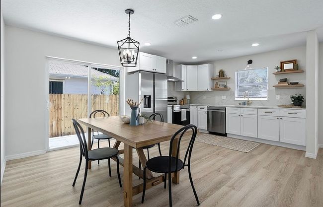 Additional photo 1 of property located at 1418 E 31st Ave