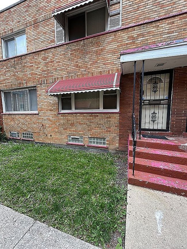 Photo of 5042 W Jackson Blvd, Chicago, IL