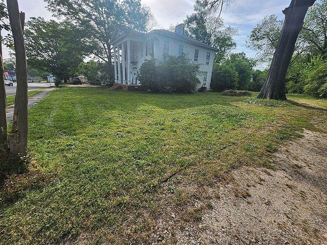 Photo of 110 Pinckney St, Chester, SC
