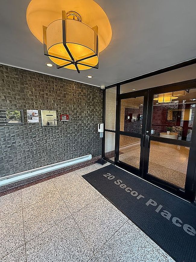 Photo of 20 Secor Pl Apt 5N, Yonkers, NY