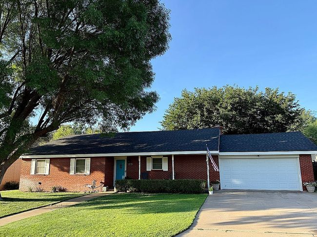 Photo of 2115 Nw Avenue C, Seminole, TX