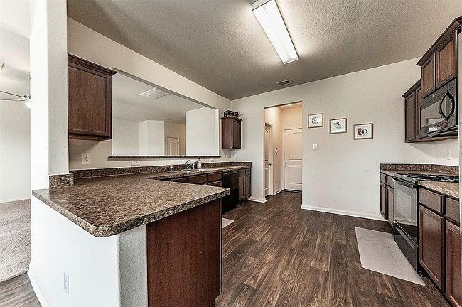 Photo of 2809 Seacrest Ln, Texas City, TX