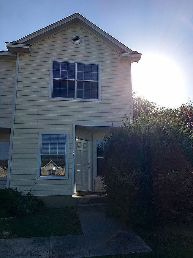 Preview of property located at 61 Autumn Pass
