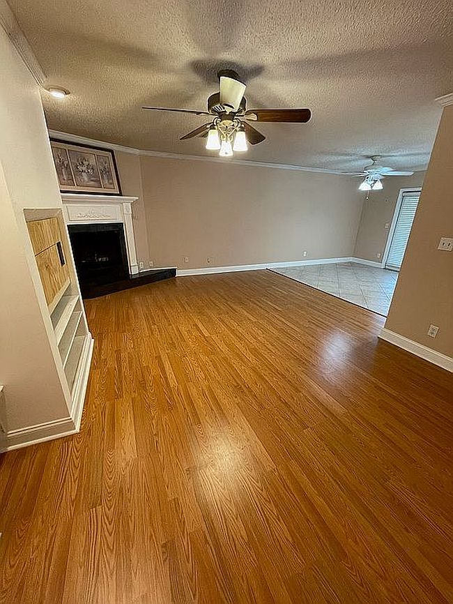 Image of 4986 Harvey Grant Rd