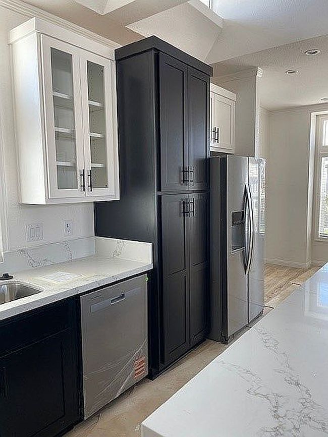 Photo of 6269 E Emerald Cove Dr, Long Beach, CA