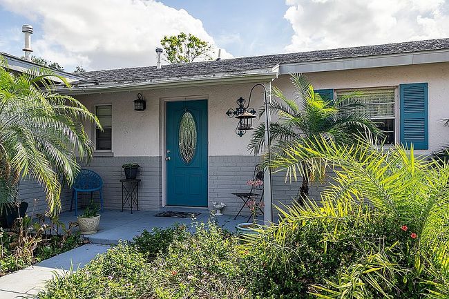 Image of 1108 65th Ave W