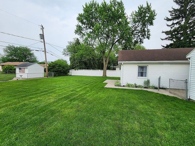 Photo of 3303 Radford Dr, Toledo, OH