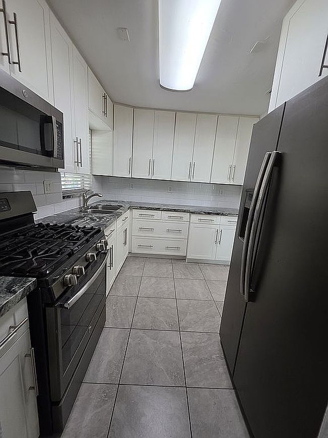 Additional photo 3 of property located at 15314 Sw 102nd Ct