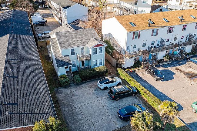 Photo of 241 W Ocean View Ave, Norfolk, VA