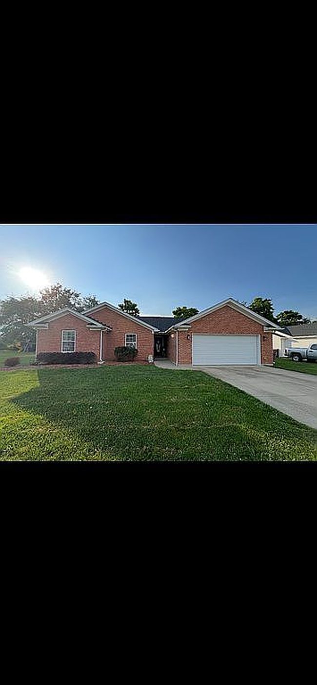 Preview of property located at 15103 Silver Maple Ct